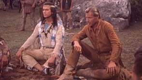 Filmszene mit Pierre Brice, Lex Barker (v.l.n.r.)