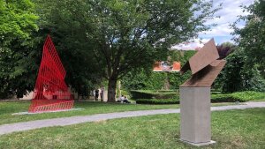 Skulpturen von Heiko Börner im Frommannschen Garten