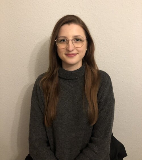 Personas: Laura