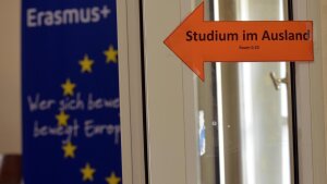 Symbolbild Studieren im Ausland