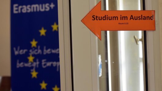 Symbolbild Studieren im Ausland