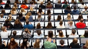 Studierende in Hörsaal