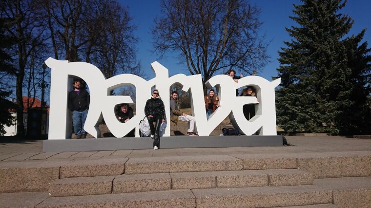 Narva in Buchstaben