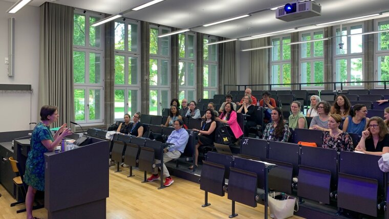 Vernetzung der Arbeitsgruppen in der Uni Erfurt