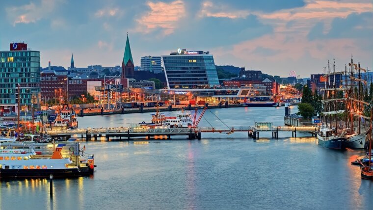 Kieler Förde am Abend