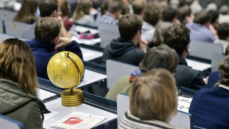 Globus im Hörsaal