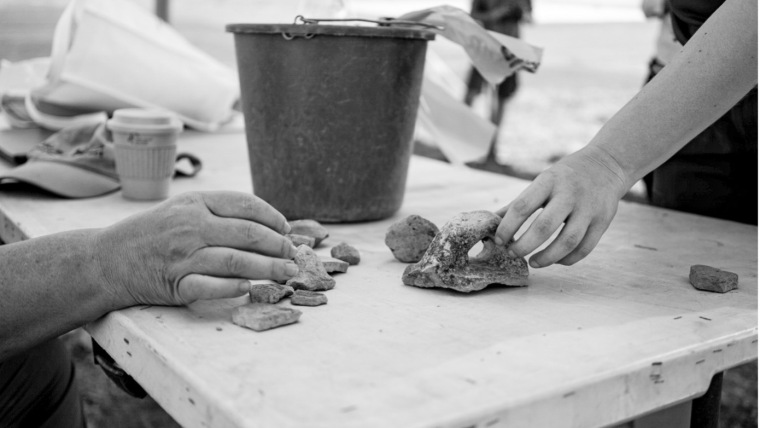 Pottery Reading