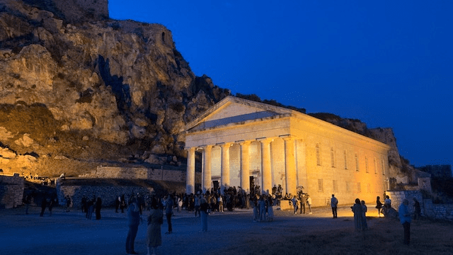 Der archaische Artemis-Tempel auf Korfu (Garitsa)