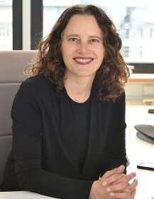 Prof. Dr. Christine Czinglar